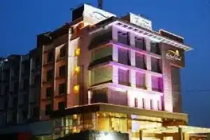 The Pearl Grand